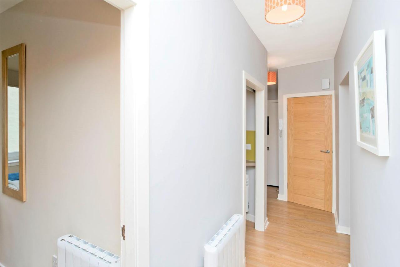 Charming Old Town 2 Bed Apt, 2Mins From Royal Mile Edinburg Exteriör bild